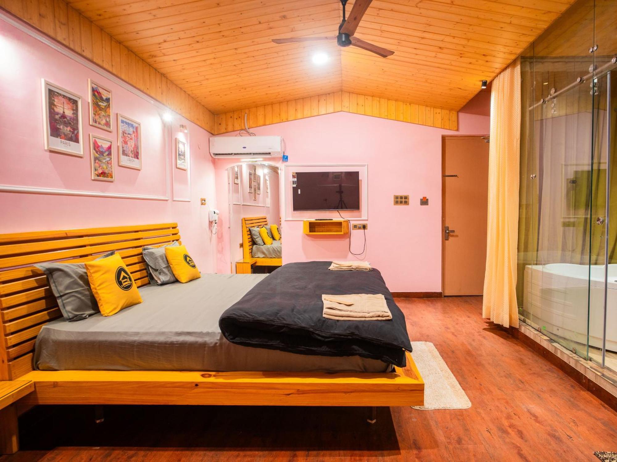The Hosteller Rishikesh, Upper Tapovan Kültér fotó