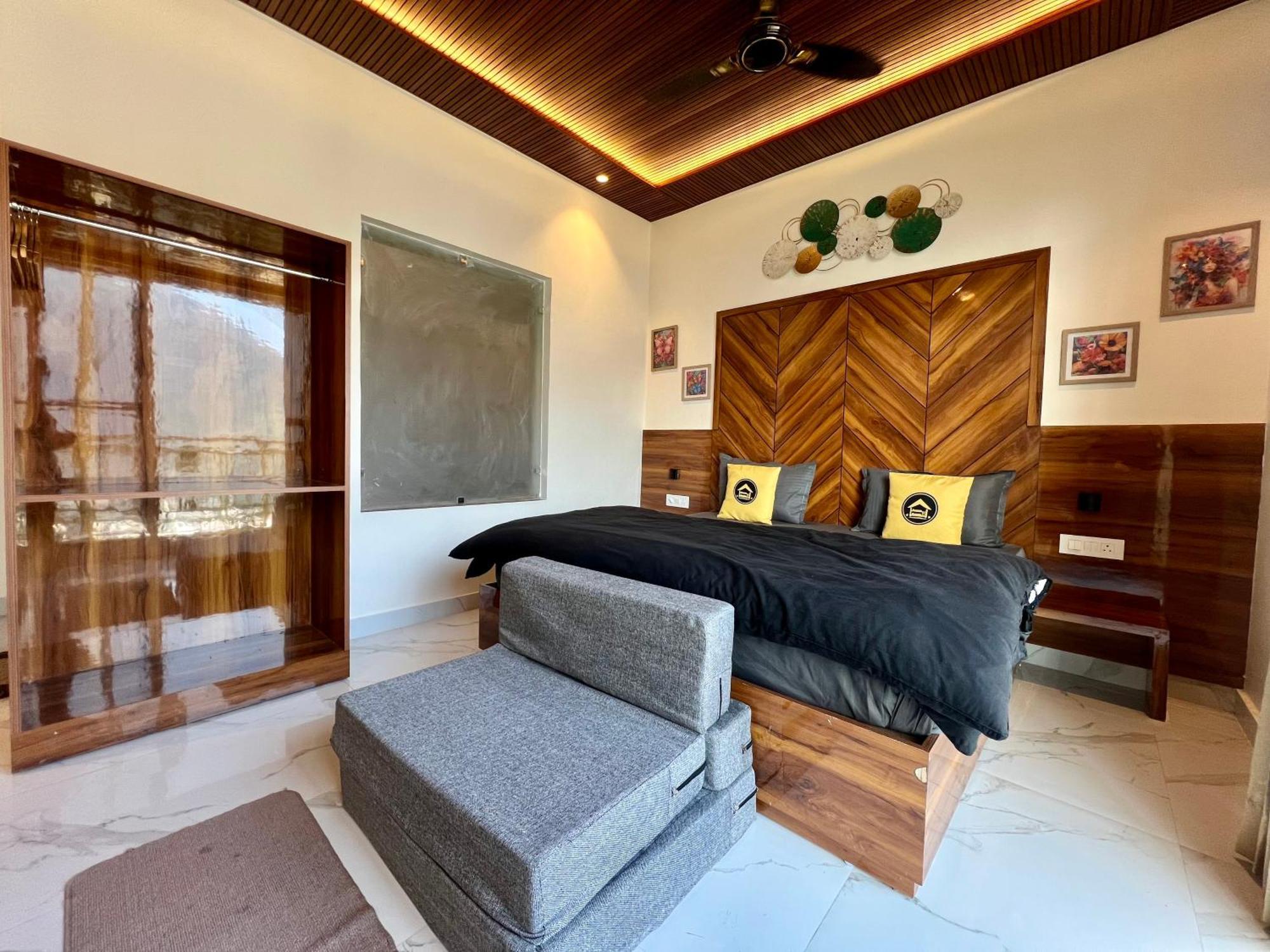 The Hosteller Rishikesh, Upper Tapovan Kültér fotó