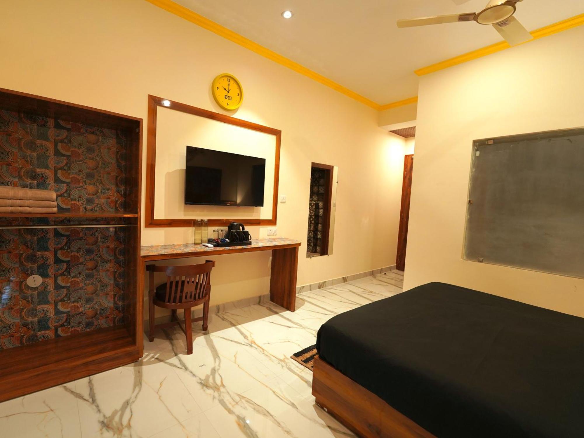 The Hosteller Rishikesh, Upper Tapovan Kültér fotó