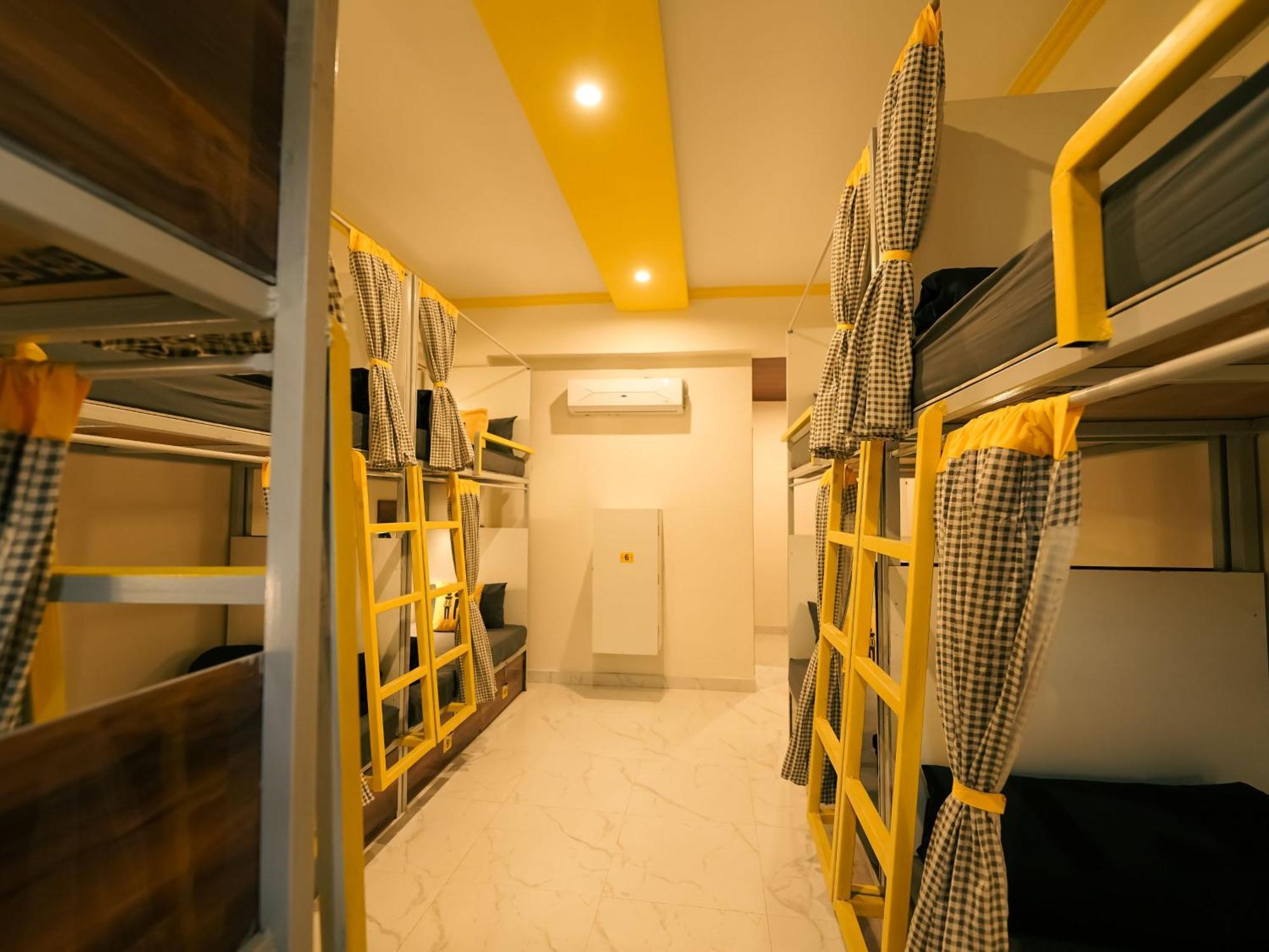 The Hosteller Rishikesh, Upper Tapovan Kültér fotó
