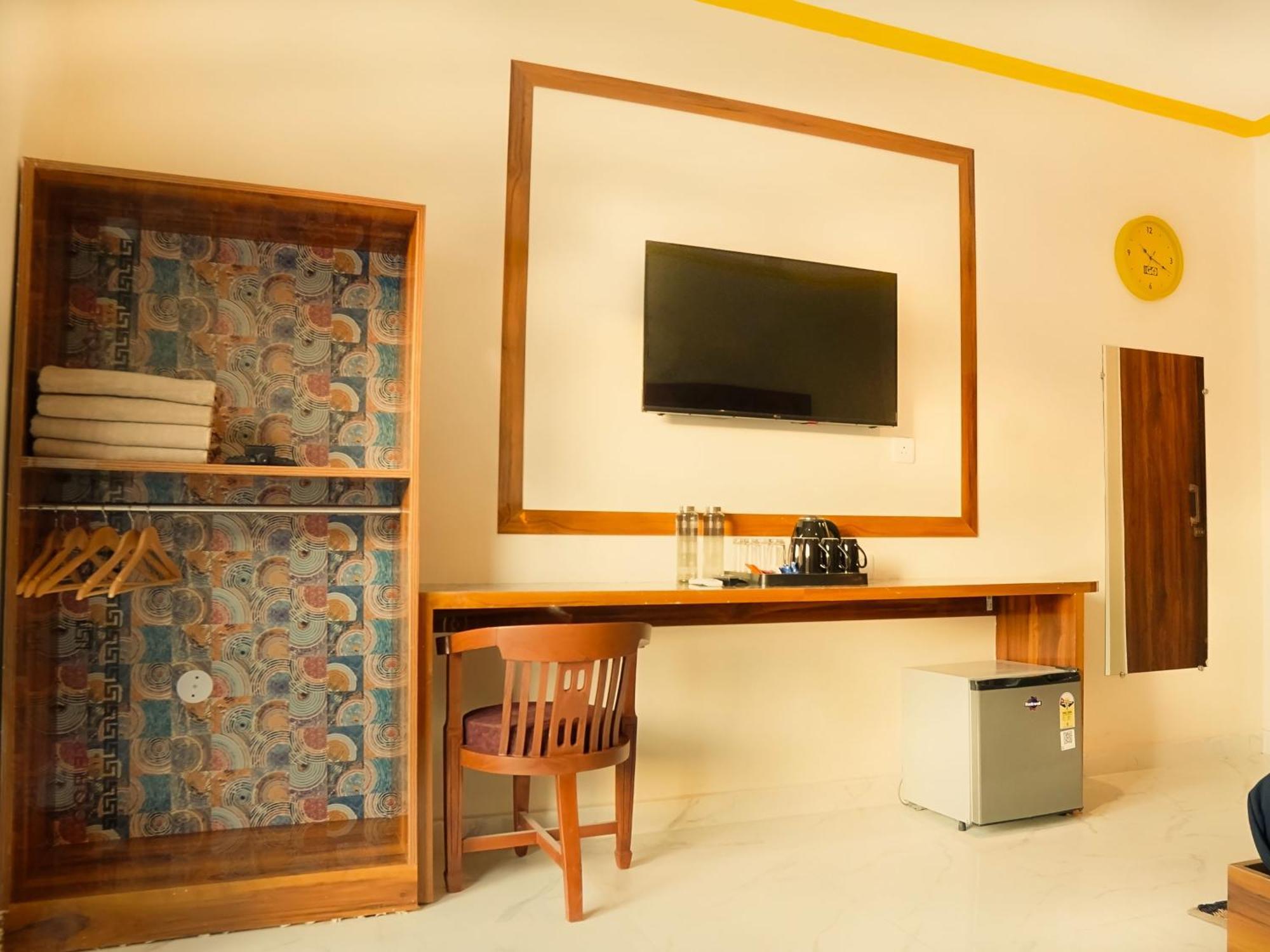 The Hosteller Rishikesh, Upper Tapovan Kültér fotó